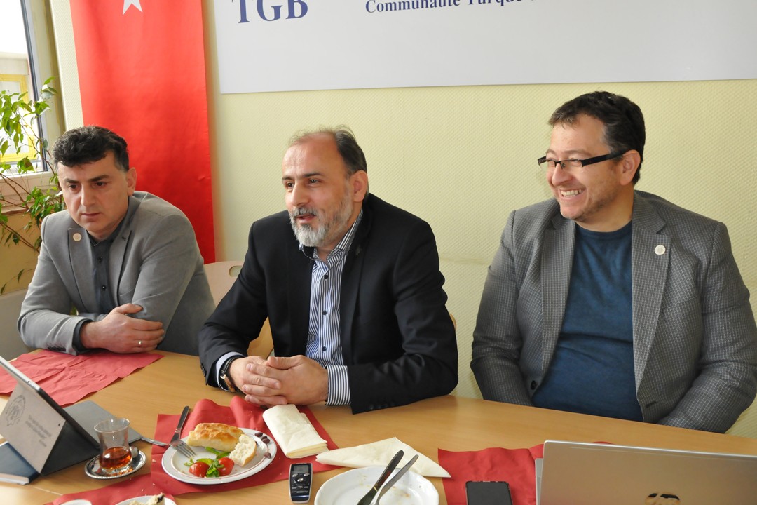 Berlin Türk Cemaati Basına bilgi verdi