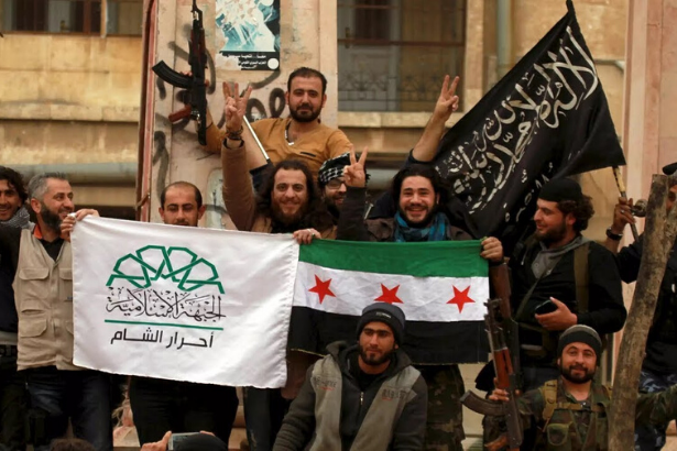 İngiltere’nin Suriye’deki cihatçıları aklamak için kurduğu propaganda ağı belgelendi