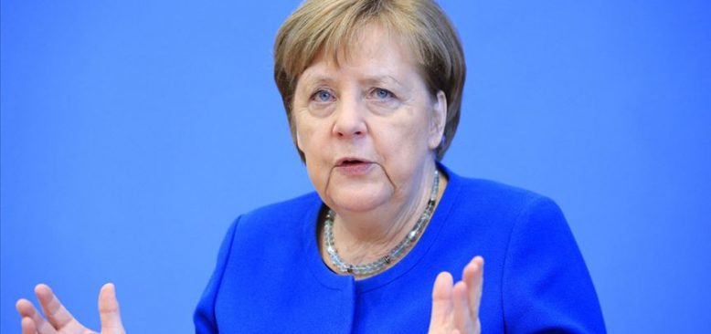 Merkel'den ihtiyat ve disiplin çağrısı