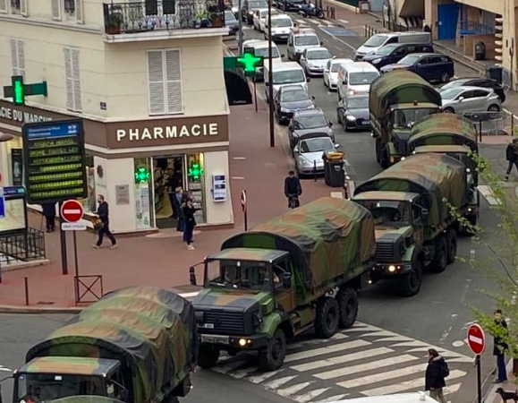 Fransa'da vaka sayısı 8 bine yaklaştı, asker sokakta göreve başladı