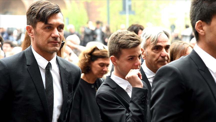 Milan’ın efsane ismi Paolo Maldini ve oğlunda Kovid-19 çıktı