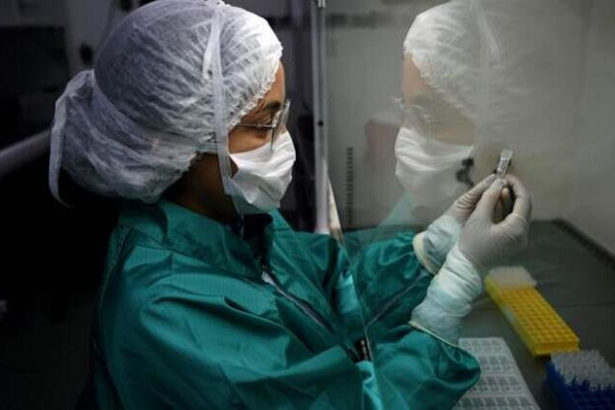 Çin'de koronavirüs aşısı için klinik deneylere onay verildi