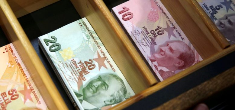 Reuters: Türkiye Ekonomisi 10 Yıldır İlk Kez Daralacak