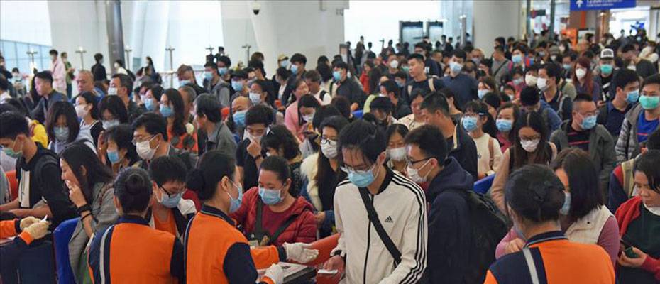 Çin’in Vuhan kentinden on binlerce kişi ayrıldı