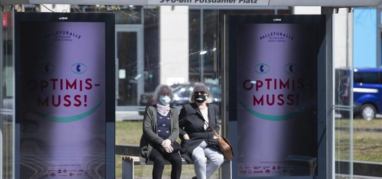 Almanya'da maske zorunlu oldu