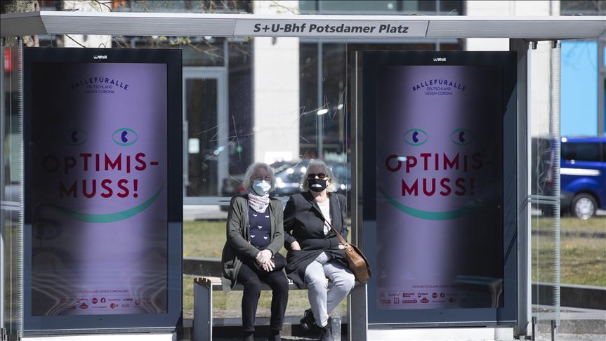 Almanya’da maske zorunlu oldu