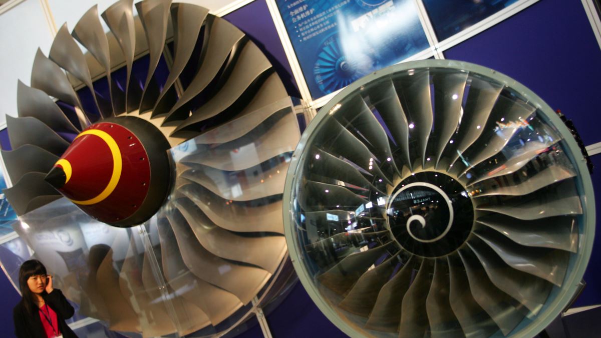 Uçak Motoru Üreticisi İngiliz Rolls-Royce 9.000 Kişiyi İşten Çıkaracak