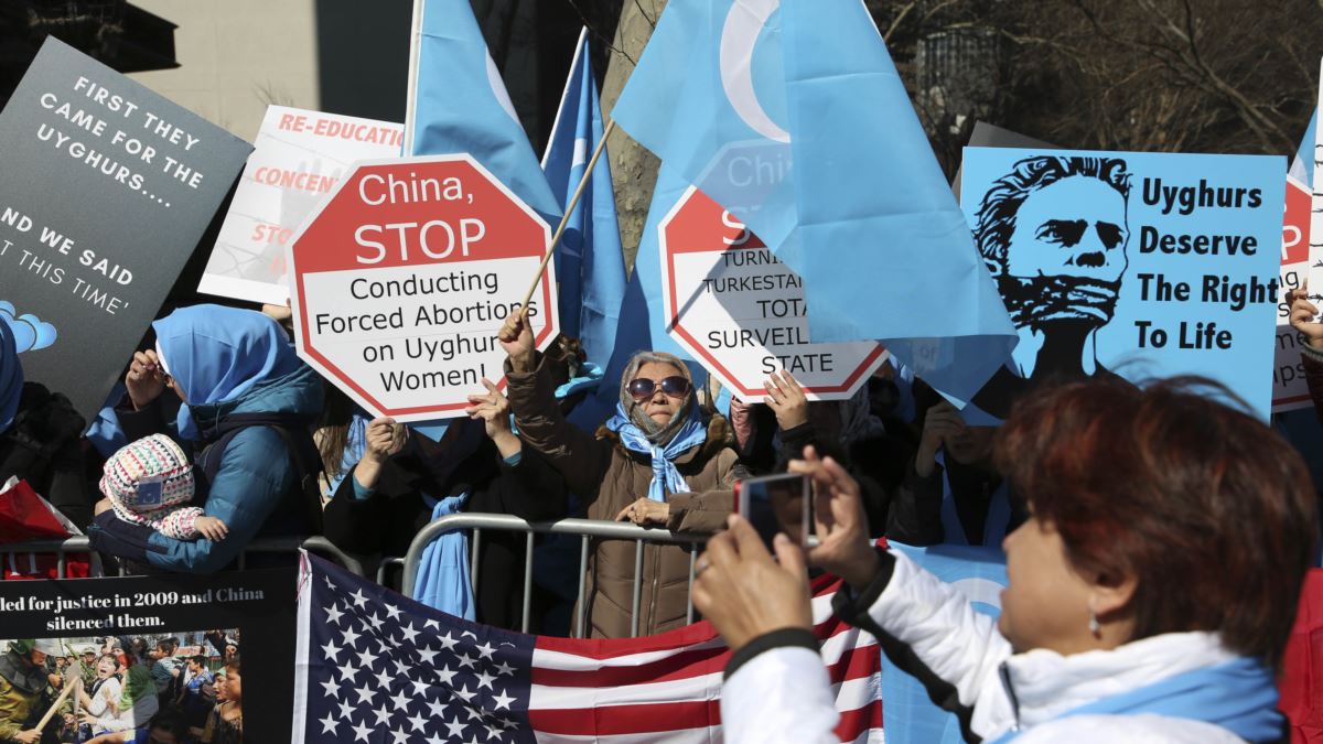 Çin’den Aktivist Uygur Diasporasını Sindirme Girişimi İddiası