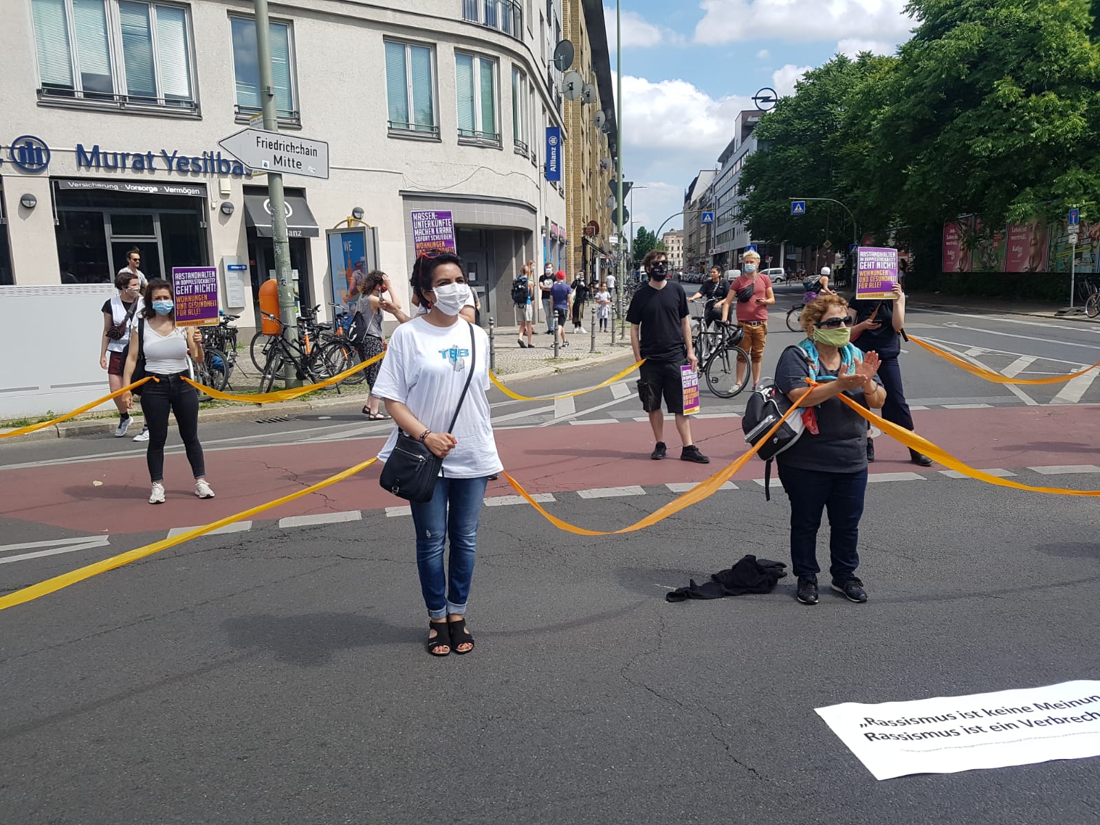 Sosyal adaletsizlik ve ırkçılık protesto edildi