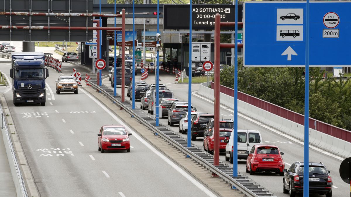 Almanya'da Salgın Nedeniyle Bir Şehir Karantina Altına Alındı