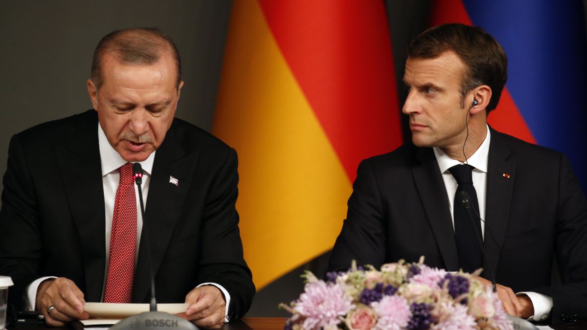 Macron’un Türkçe Tweet’ine Erdoğan’dan Diyalog Yanıtı
