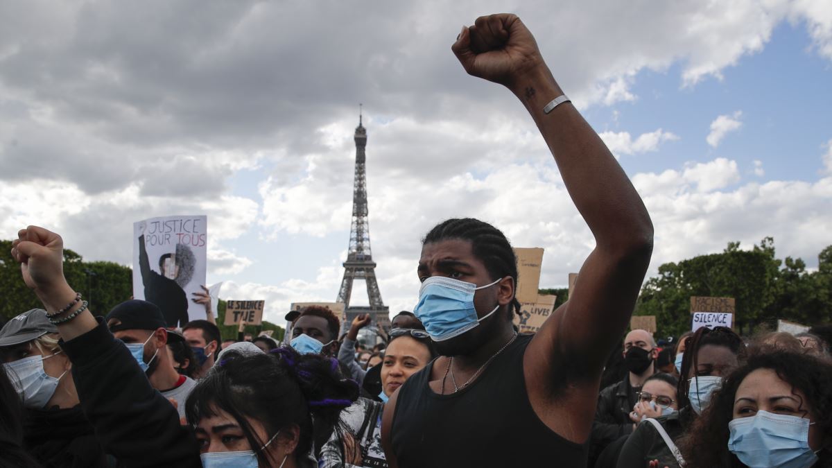 Fransa'da Polis Şiddetine Karşı Eylemler