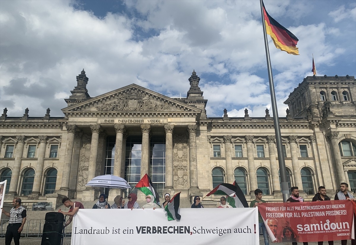 Almanya’da İsrail’in “ilhak” planı protesto edildi