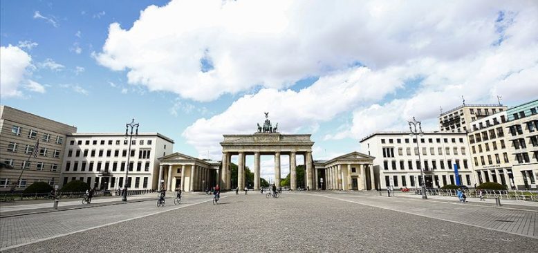 Alman ekonomisi ikinci çeyrekte Kovid-19'dan dolayı yüzde 10,1 küçüldü