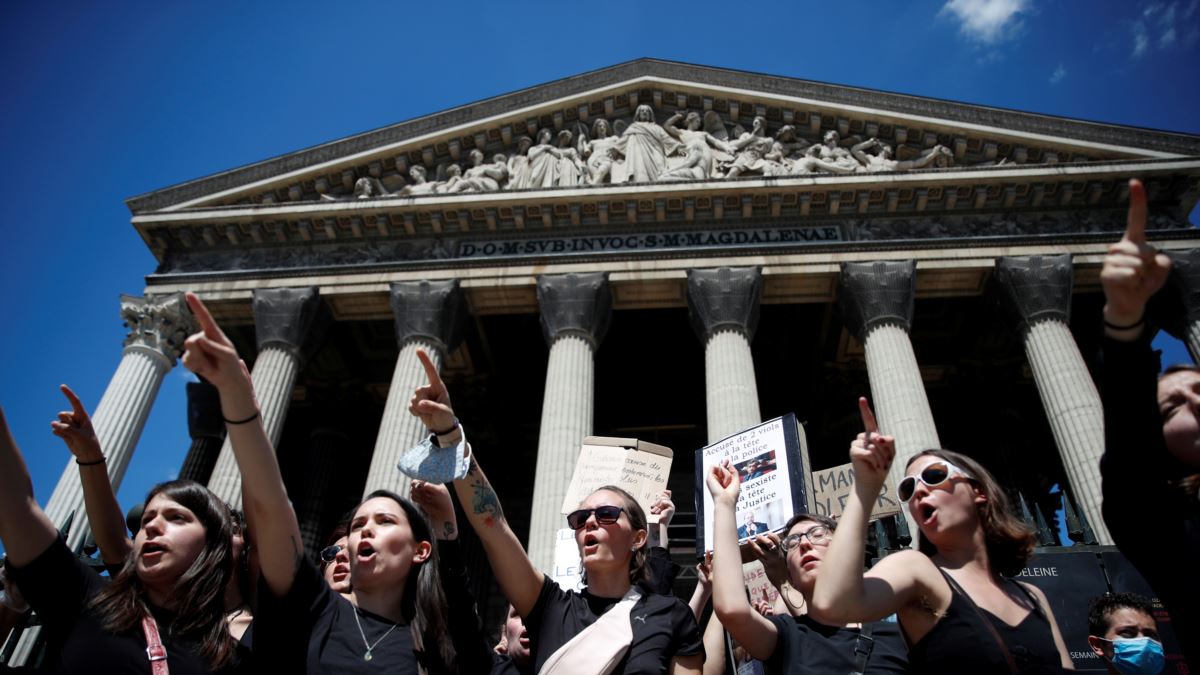 Fransa’da Feministlerden Yeni Kabinedeki İki Bakana Tepki