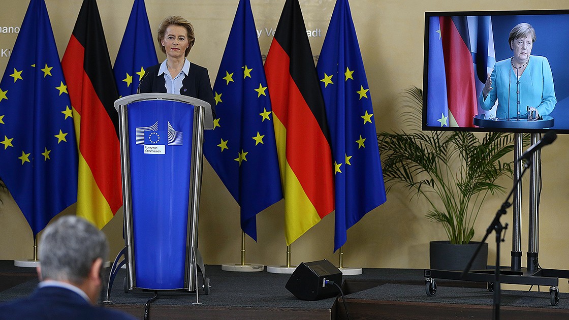 Merkel: Avrupa'nın tarihinin en zor durumunda olduğunu biliyoruz