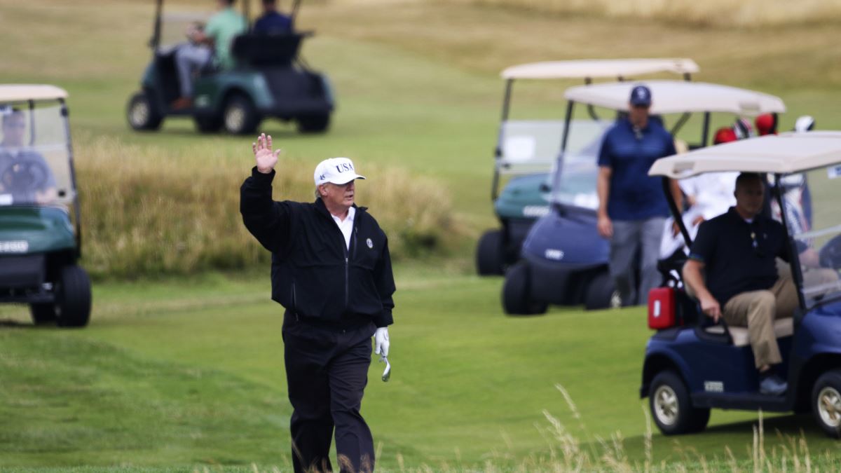 "Trump Golf Tesisi İçin Nüfuzunu Kullanmak İstedi"