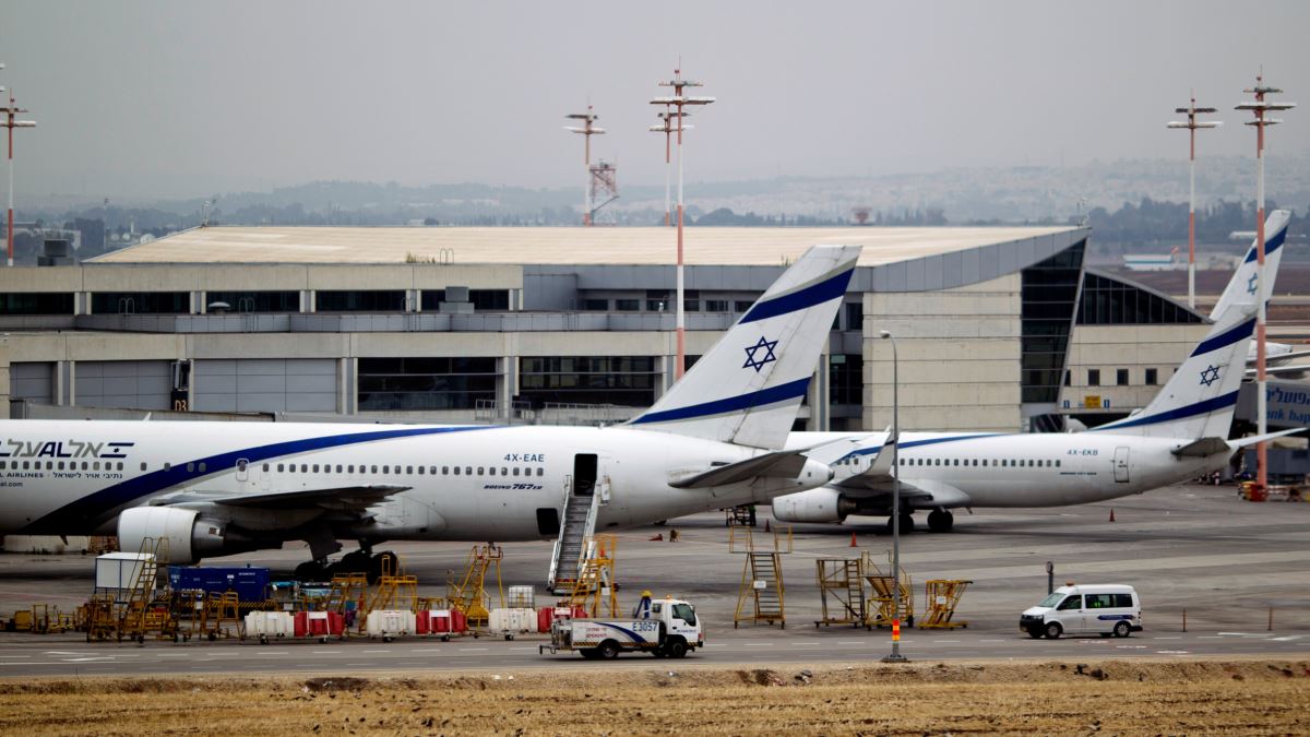İsrailli ve ABD'li Yetkilileri Taşıyan Uçak BAE'ye İndi