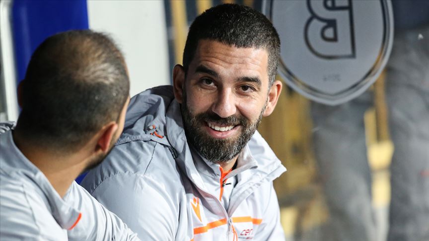 Galatasaray, Arda Turan’a bir sezon için 4 milyon lira ödeyecek