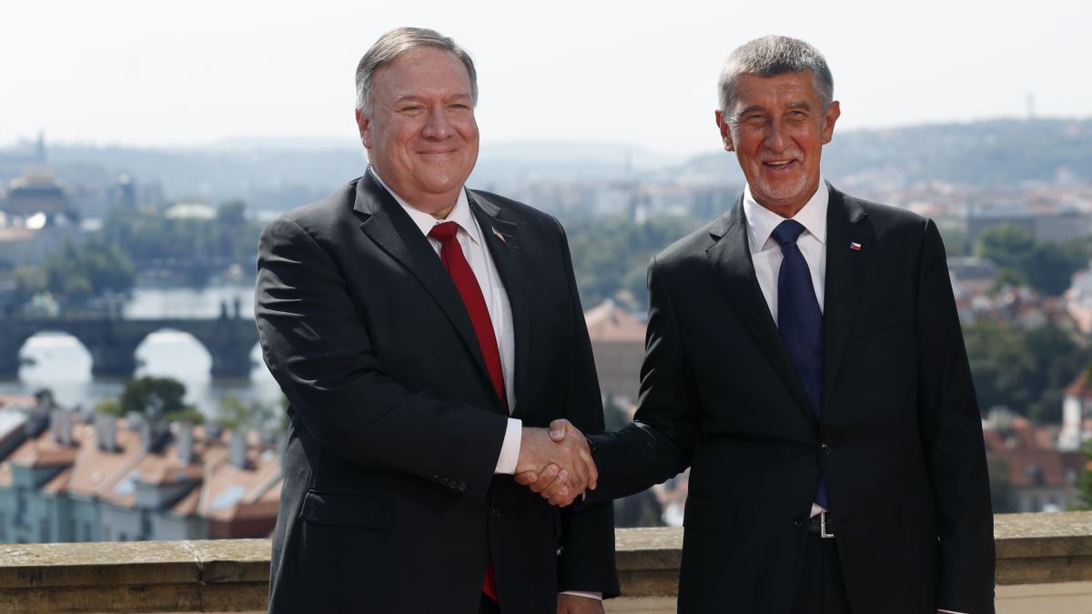 Pompeo Prag’da Çin’i Eleştirdi 