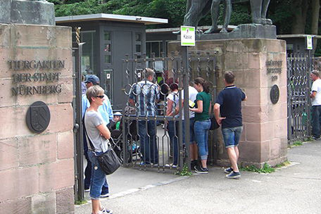 Karnesinde 1 olan öğrenciye hayvanat bahçesi ücretsiz