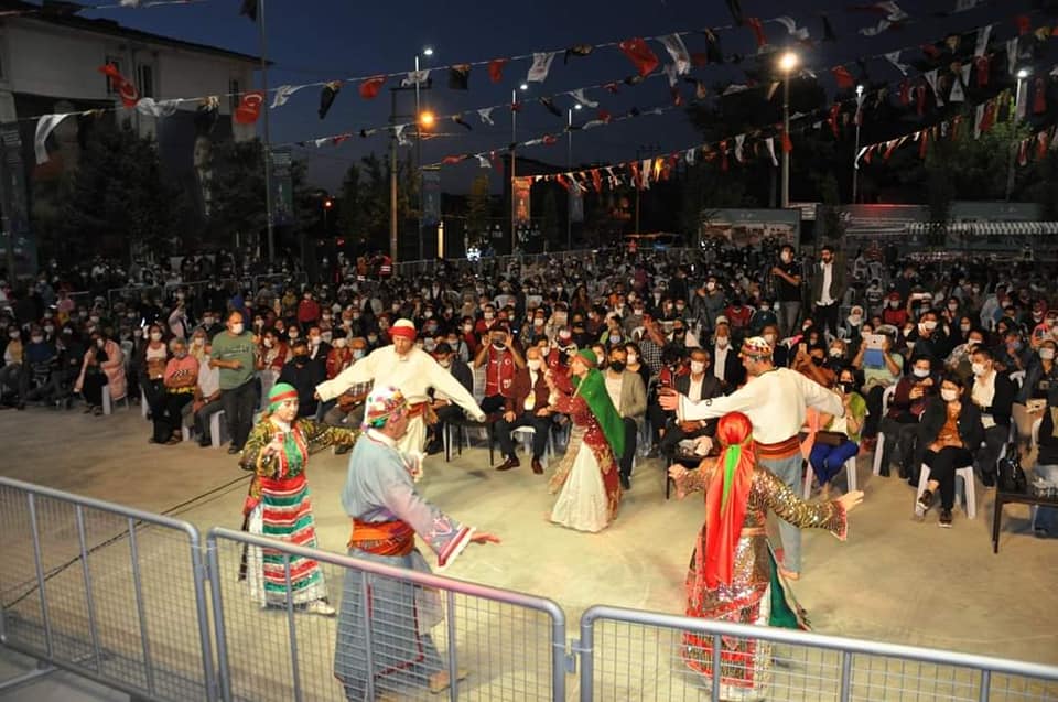 ALEVÎLER YOLUNA SAHİP ÇIKTI!
