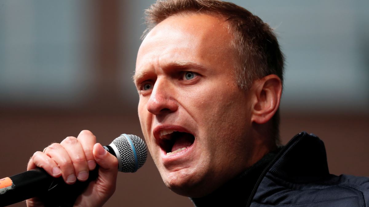 Almanya Navalny’nin Zehirlendiğini Resmen Doğruladı