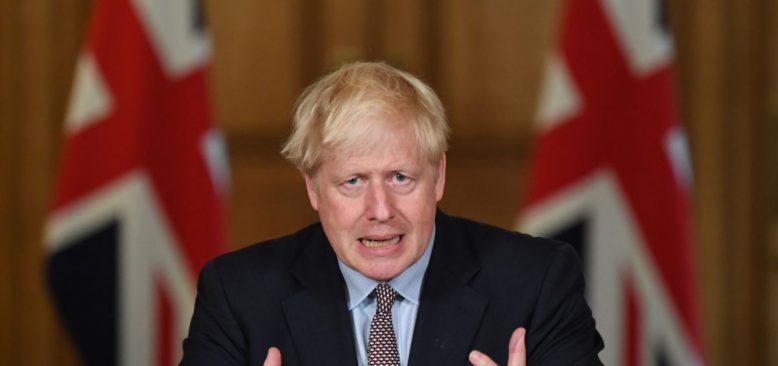 Boris Johnson’dan AB’ye: “Tehditlerinizi Masadan Kaldırın”