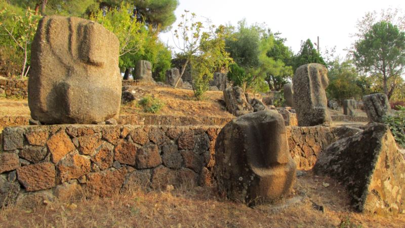 3500 Yıllık Yesemek Tarihe Işık Tutuyor