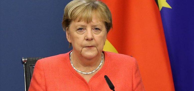 Merkel: AB ile Türkiye vize serbestisi konusunu görüşecek