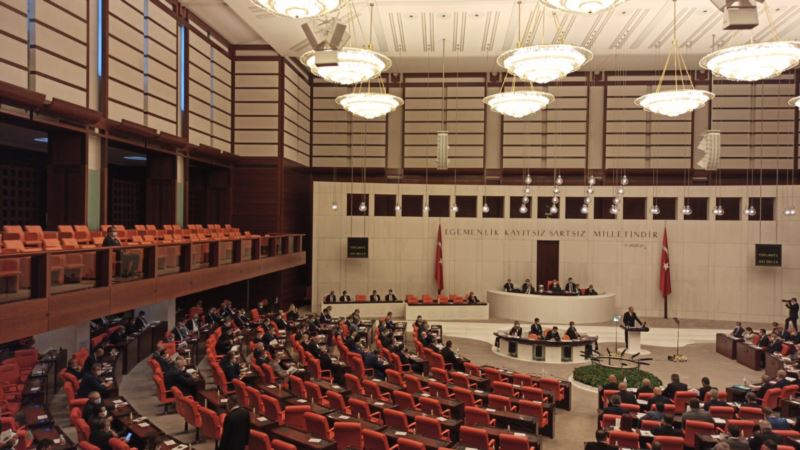 Irak ve Suriye Tezkereleri Meclis’te