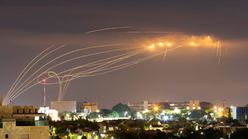 İsrail Füze Saldırısı Sonrası Gazze’yi Hedef Aldı