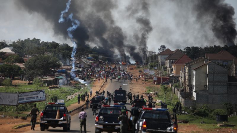 Nijerya’da Protestoculara Ateş Açıldı