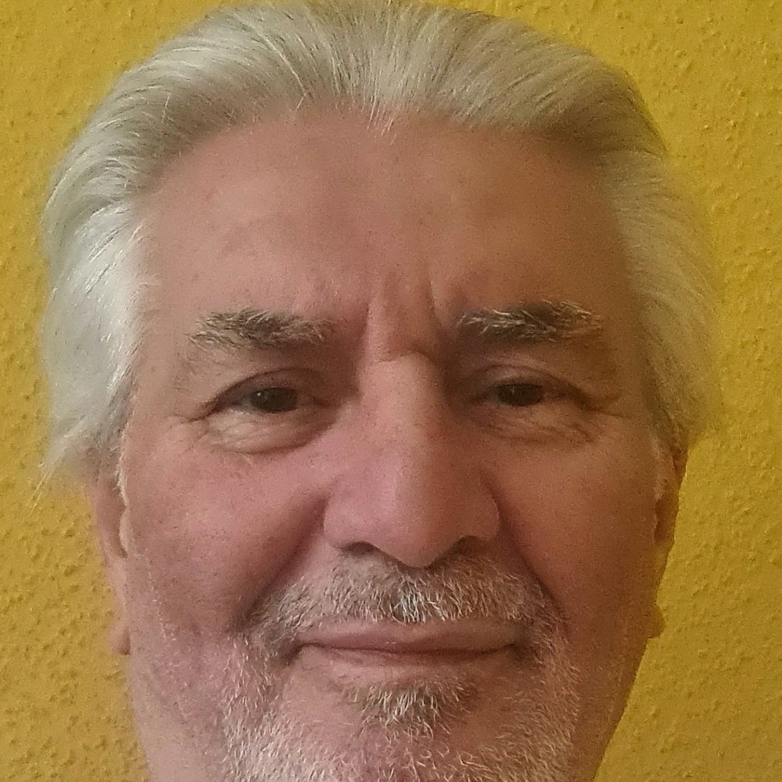 Taner Tüzün