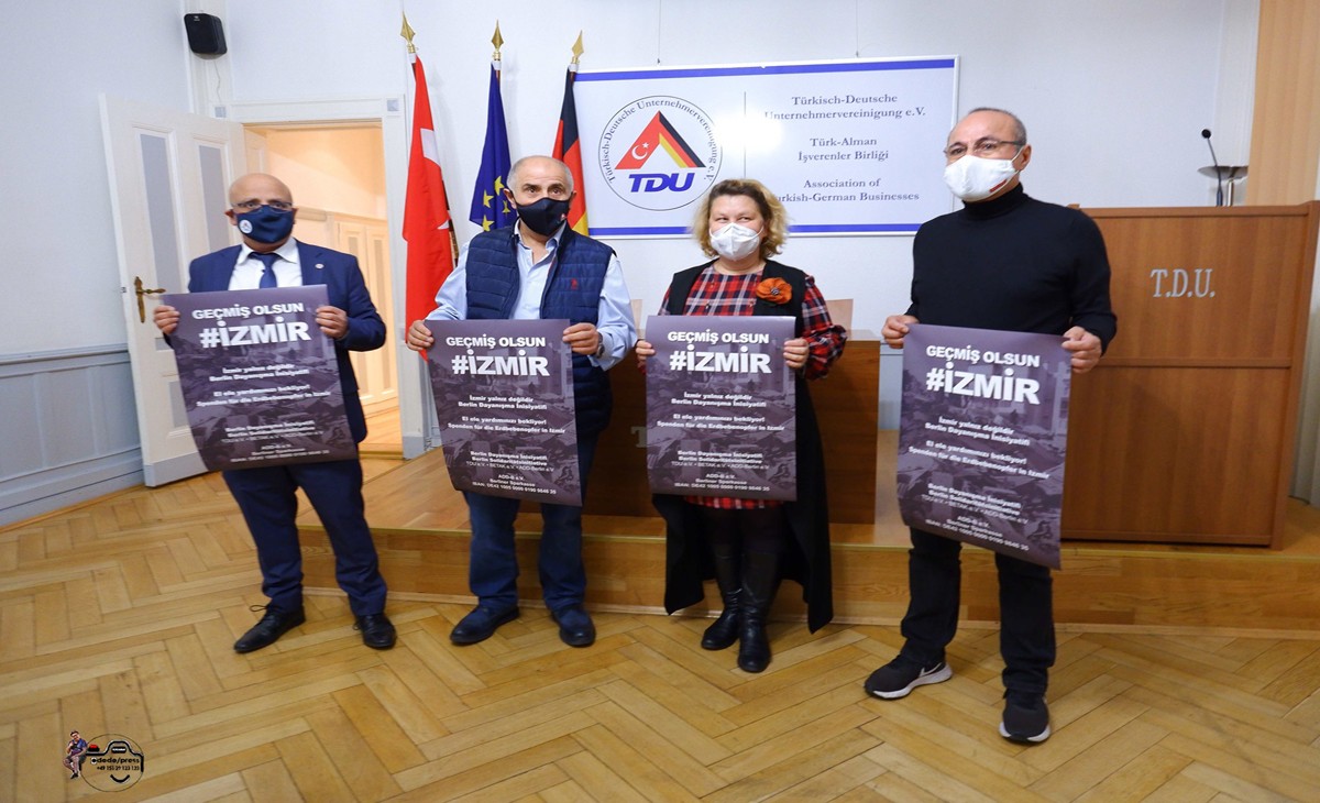 Berlin Dayanışma İnisiyatif’inden İzmir’e yardım kampanyası