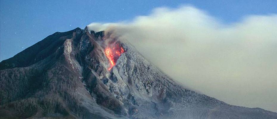 Endonezya’da Ili Lewotolok Yanardağı’nda patlama