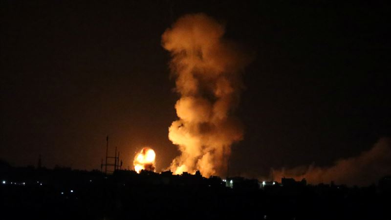 İsrail Gazze Şeridi’ni Vurdu