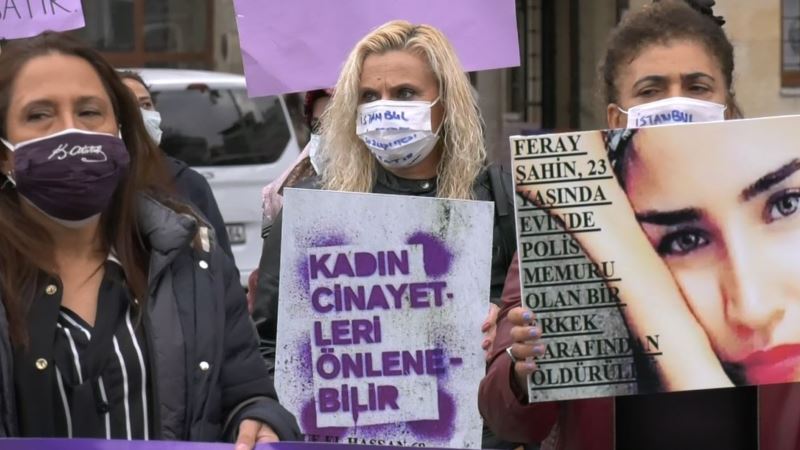 Türkiye’de Kadınlar Şiddete Karşı Yürüdü