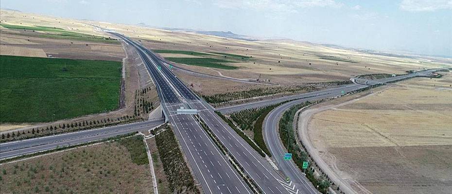 Ankara-Niğde Otoyolu’nun tamamı hizmete girdi