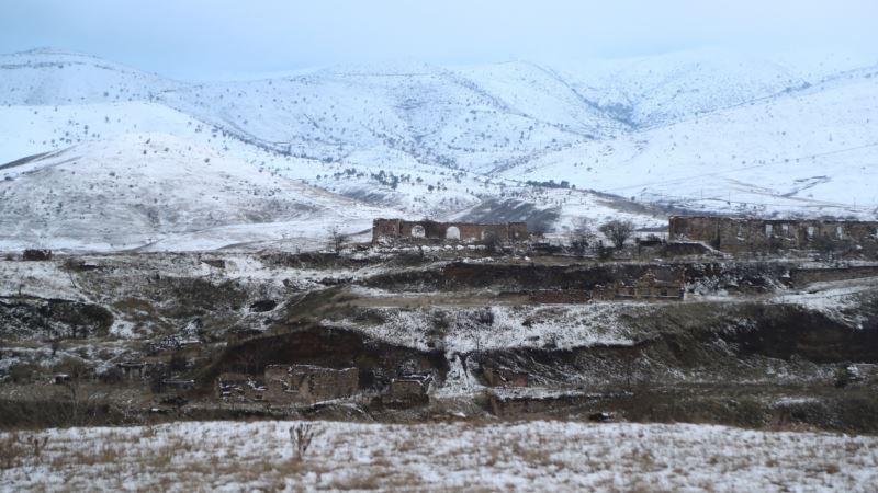 Azerbaycan ve Ermenistan Savaş Tutsakları Takasına Başladı