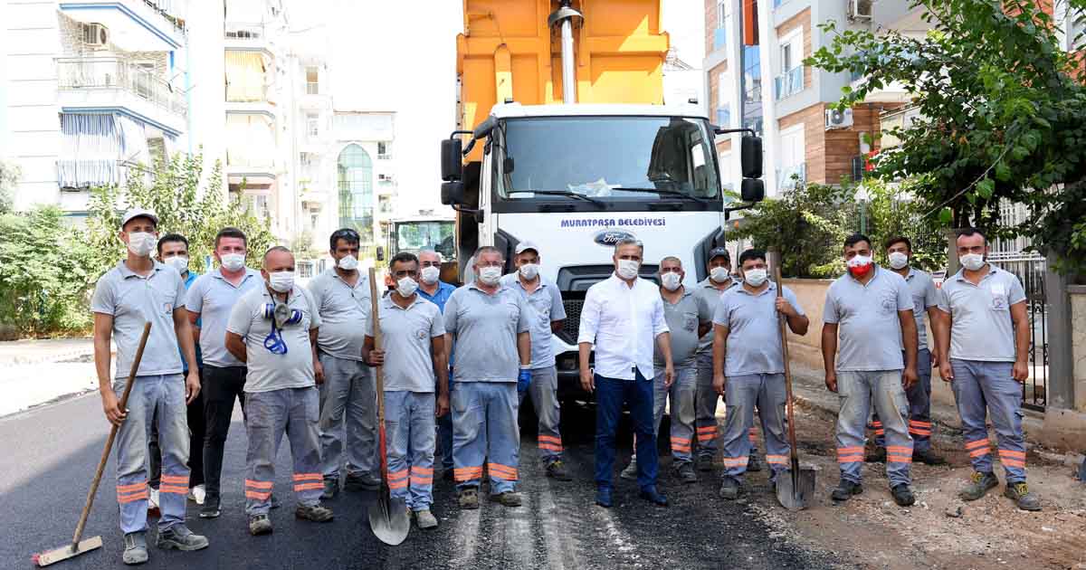 Antalya Büyükşehir Belediyesi’nde asgari ücret 3 bin 100 lira