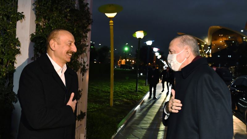 “Erdoğan’ın Bakü Ziyareti Rusya’yla İlişkisini Etkileyebilir” 