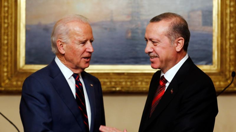 Türkiye’yle Batı Arasındaki Sorunlar Biden’la ABD’ye de Uzayacak Gibi