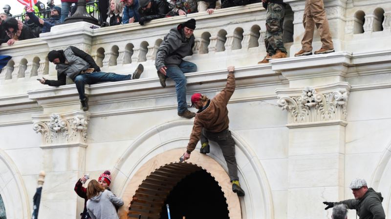 Göstericilere ‘Yönetime Karşı İsyan’ Suçlamaları Yapılabilir 