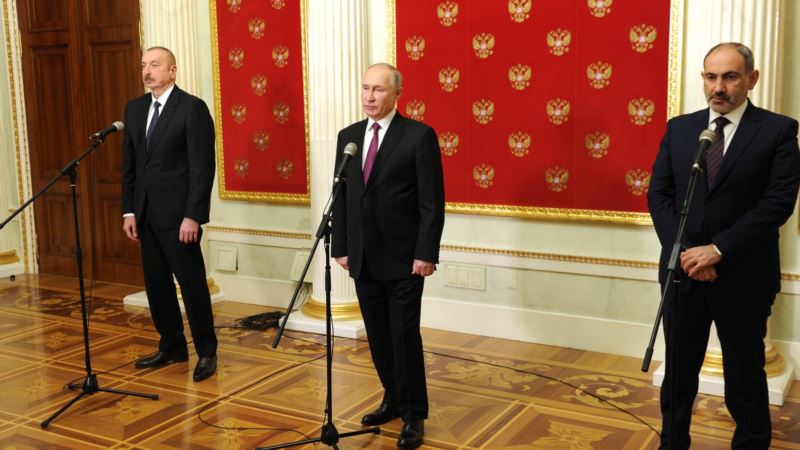 Putin Azeri ve Ermeni Liderlerle Görüştü 