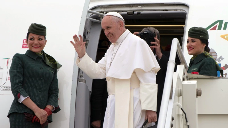 Papa Sistani ile Görüşmesi Sonrası Kuzey Irak’ı Ziyaret Edecek 