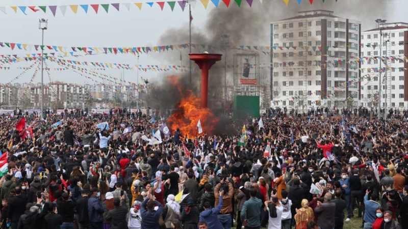 Diyarbakır ve Gaziantep’te Nevruz Kutlamaları