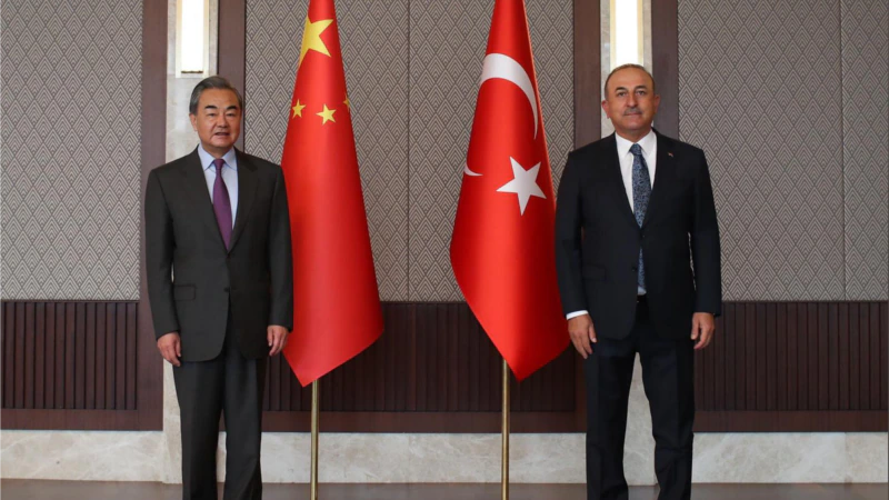 Erdoğan ve Çavuşoğlu Çin Dışişleri Bakanıyla Görüştü
