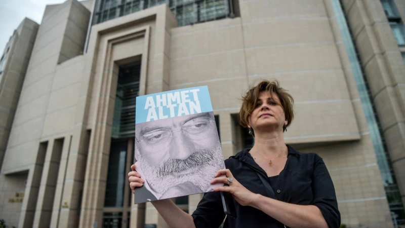 Ahmet Altan 4 yıl 7 Ay Sonra Tahliye Edildi