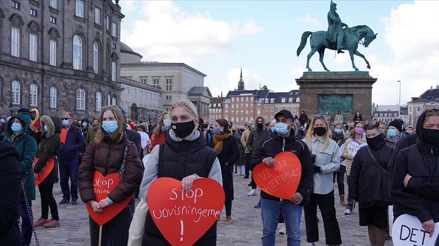 Danimarka ülkedeki Suriyelileri göndermek için harekete geçti